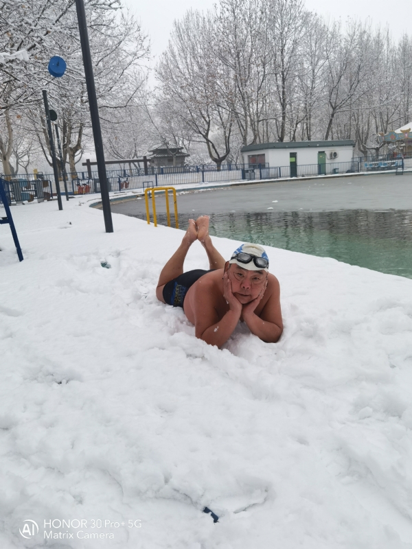 老顽童的第四张照片--石家庄中老年相亲网